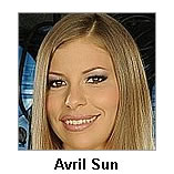 Avril Sun Pics