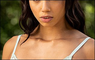 Alexis Tae removes her sexy bra and panties outdoor
