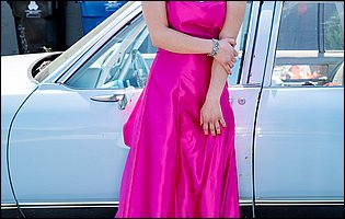 Ali Novak in pink dress loves posing for camera