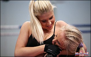 Hot wrestling match between Barbie White and Brandy Smile