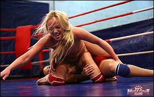 Hot wrestling match between Dorina Gold and Melissa Ria