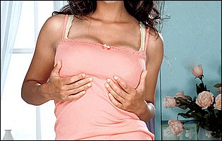 Fleur Rose strips her pink dress and sensually touches herself