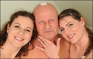 Gloria Cruise and Agata fucking with very old lucky grandpa