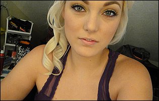 Classy blonde Jenna Ivory loves posing for camera