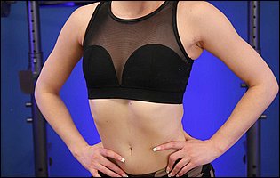 Sporty girl Jenna Ross loves showing her hot body