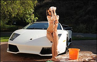 Kirsten Price washes a sport car