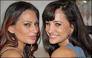 Sexy brunettes Lisa Ann and Ava Lauren getting naked
