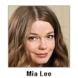Mia Lee