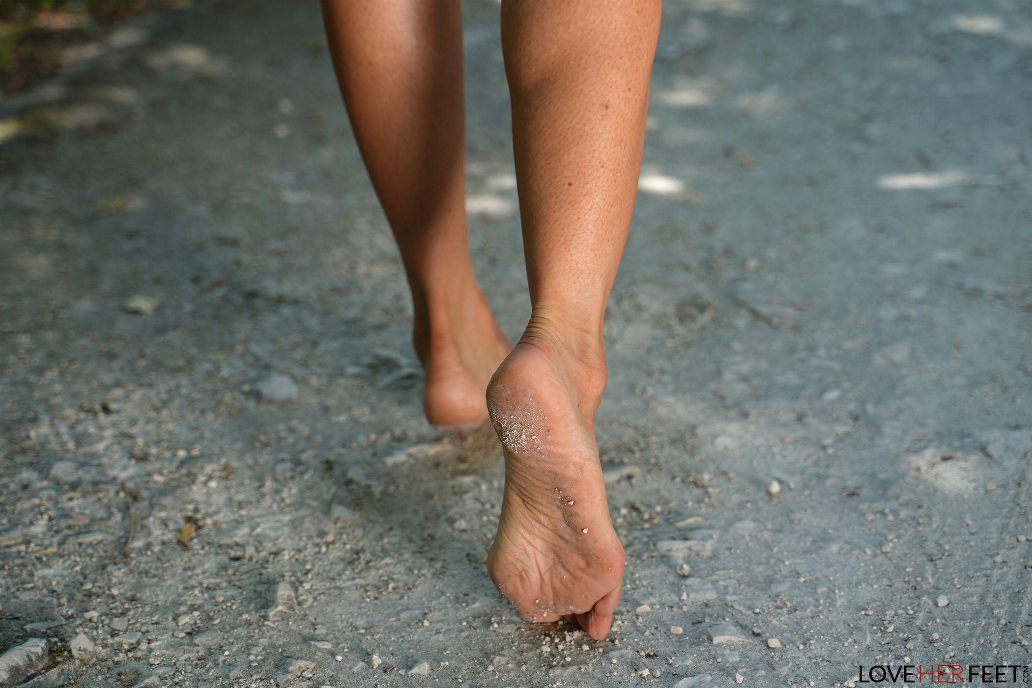 Natalie Grace's sexy legs and feet a true masterpiece of beauty