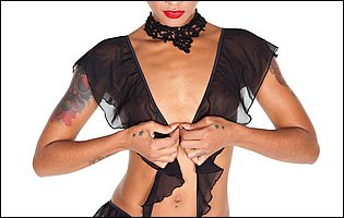 Skin Diamond in sexy black lingerie and stockings loves teasing