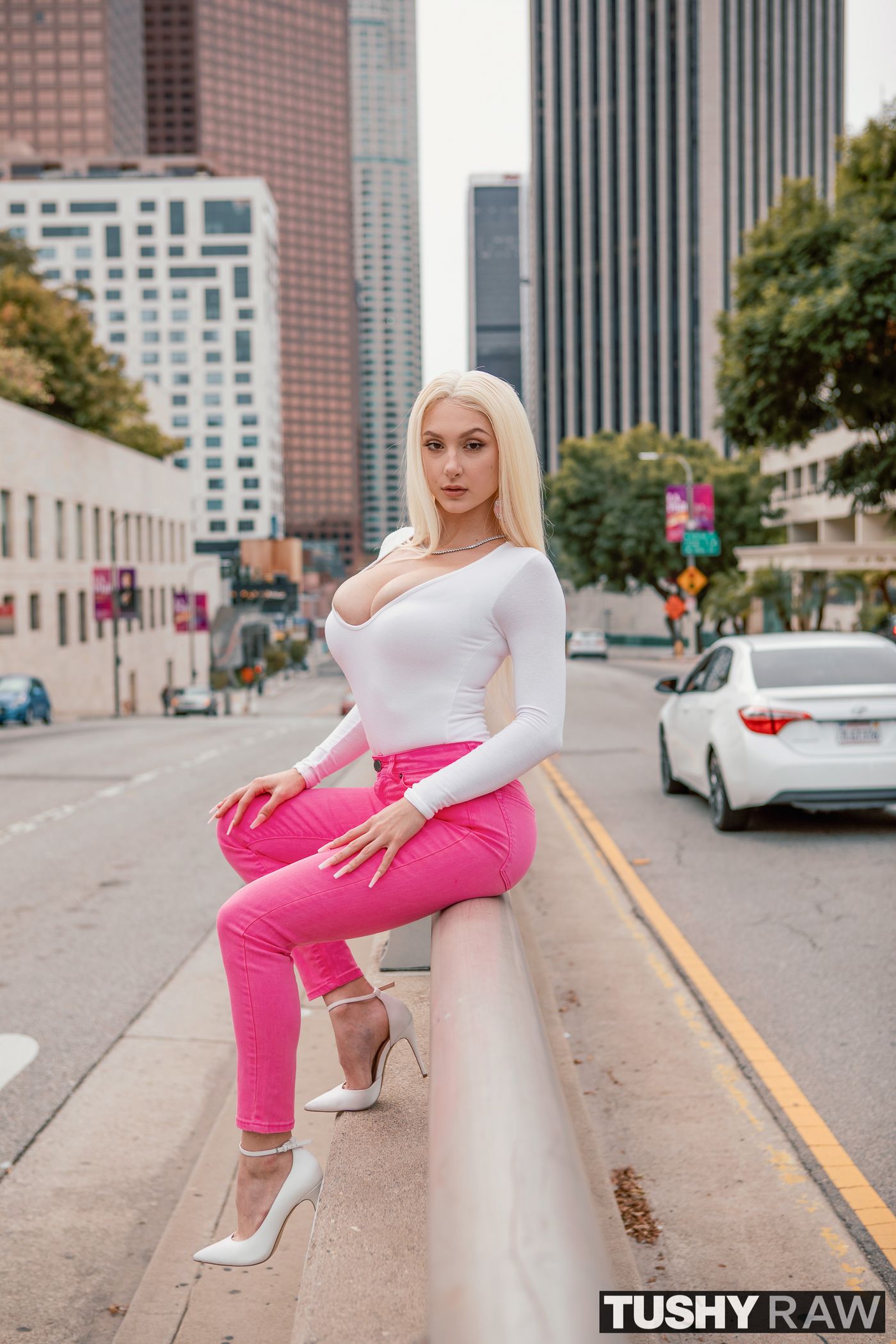 Free Porn Pics of Skylar Vox in sexy outfit poses for camera and dildofucks  her asshole - MyPornstarBook.net