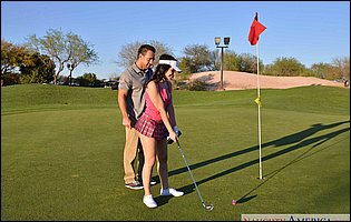 Hot golf player Valentina Nappi seduces her trainer