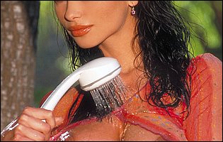 Veronica Zemanova takes showerand shows off her hot wet body